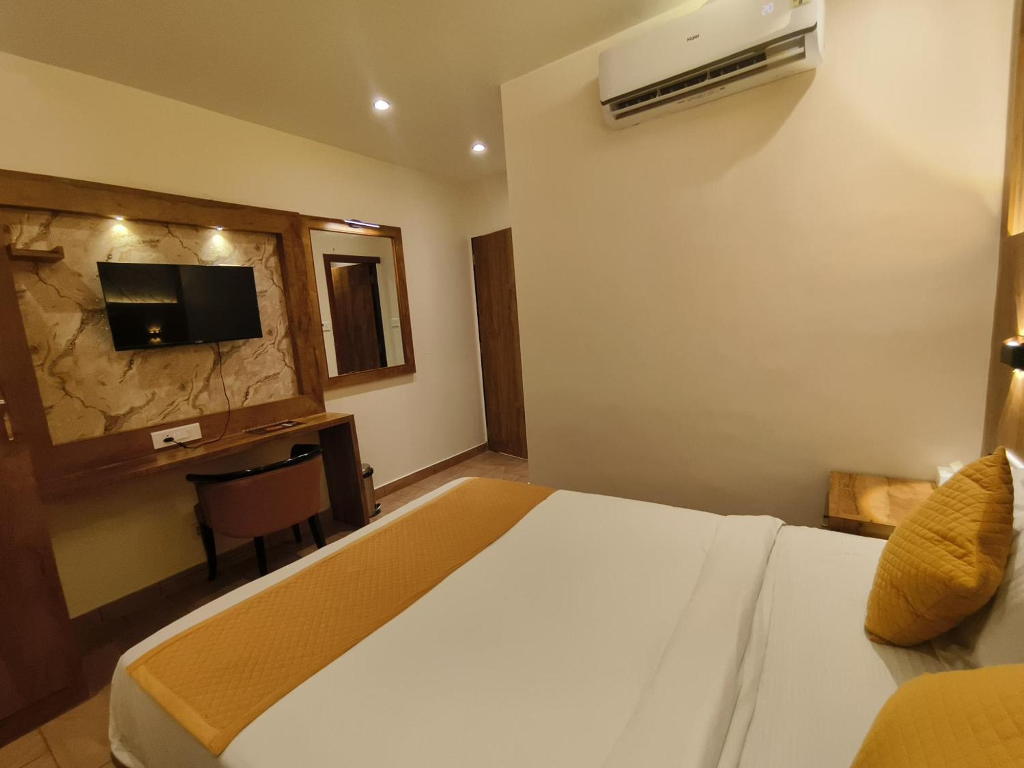 Hotel Riva International Goregaon- Near Nesco Bombaim Exterior foto